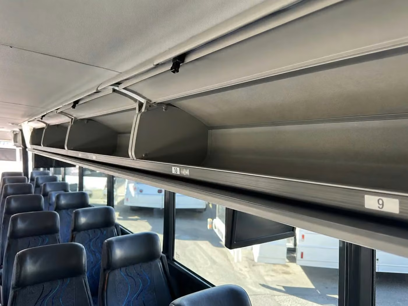 sheboygan 35 passenger minibus overhead storage