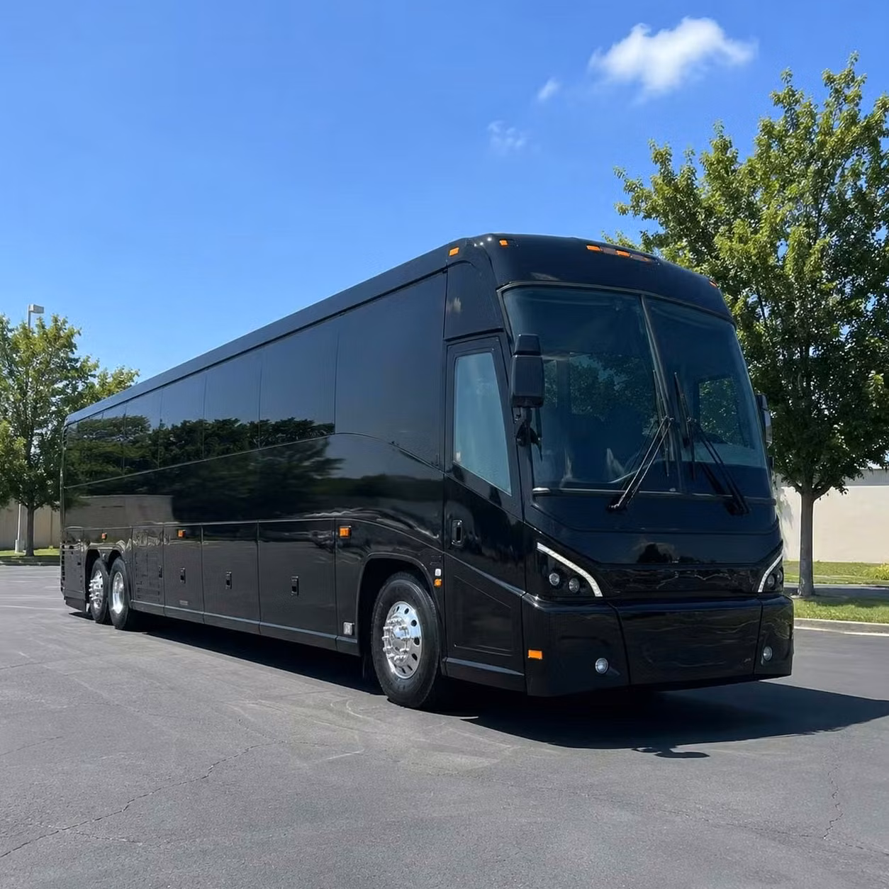 sheboygan overnight school field trip and multi campus college tour buses in sheboygan