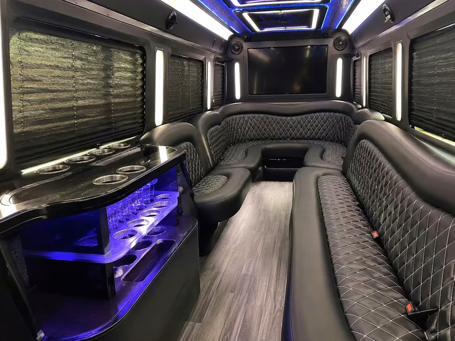 sheboygan party bus bar area