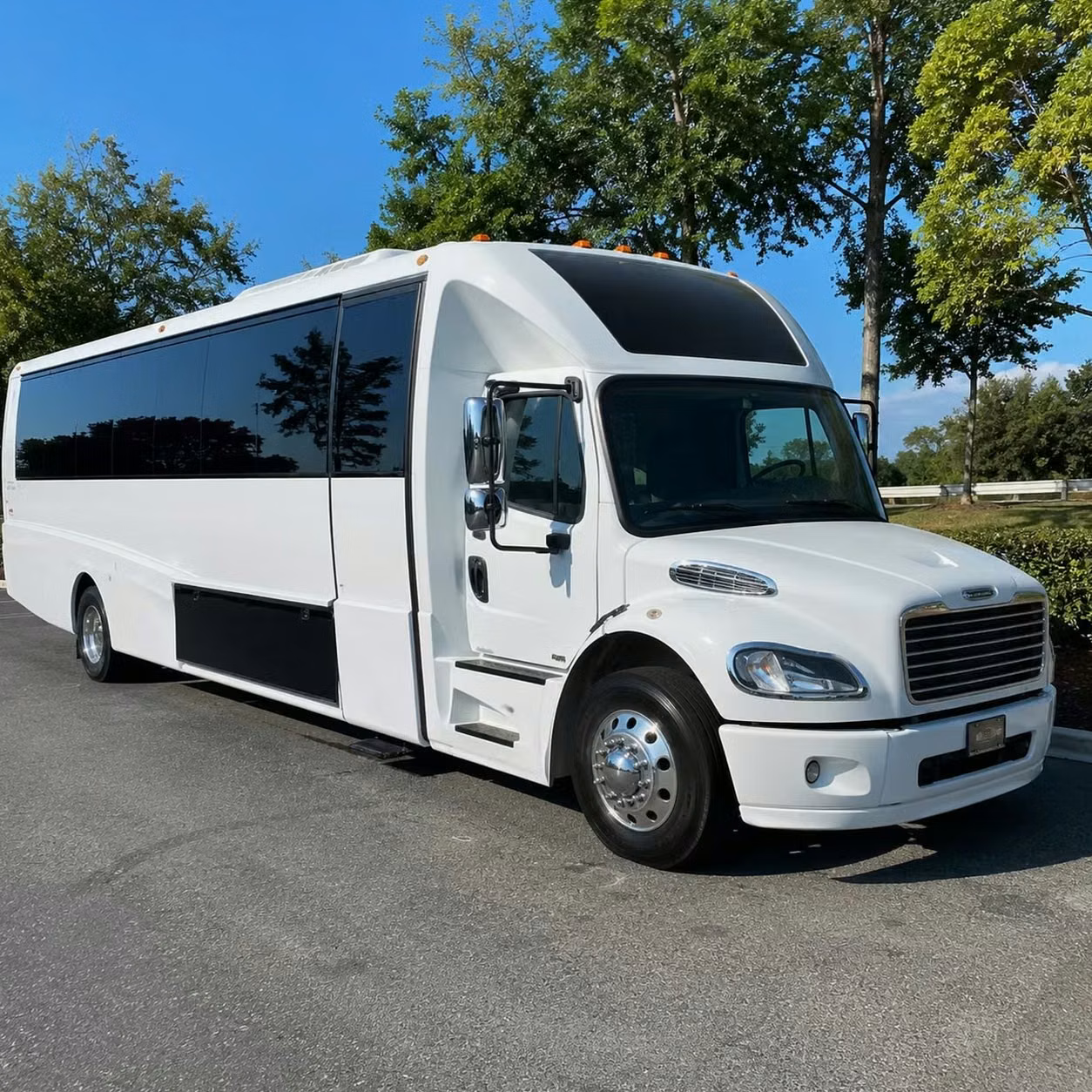 sheboygan party bus rental