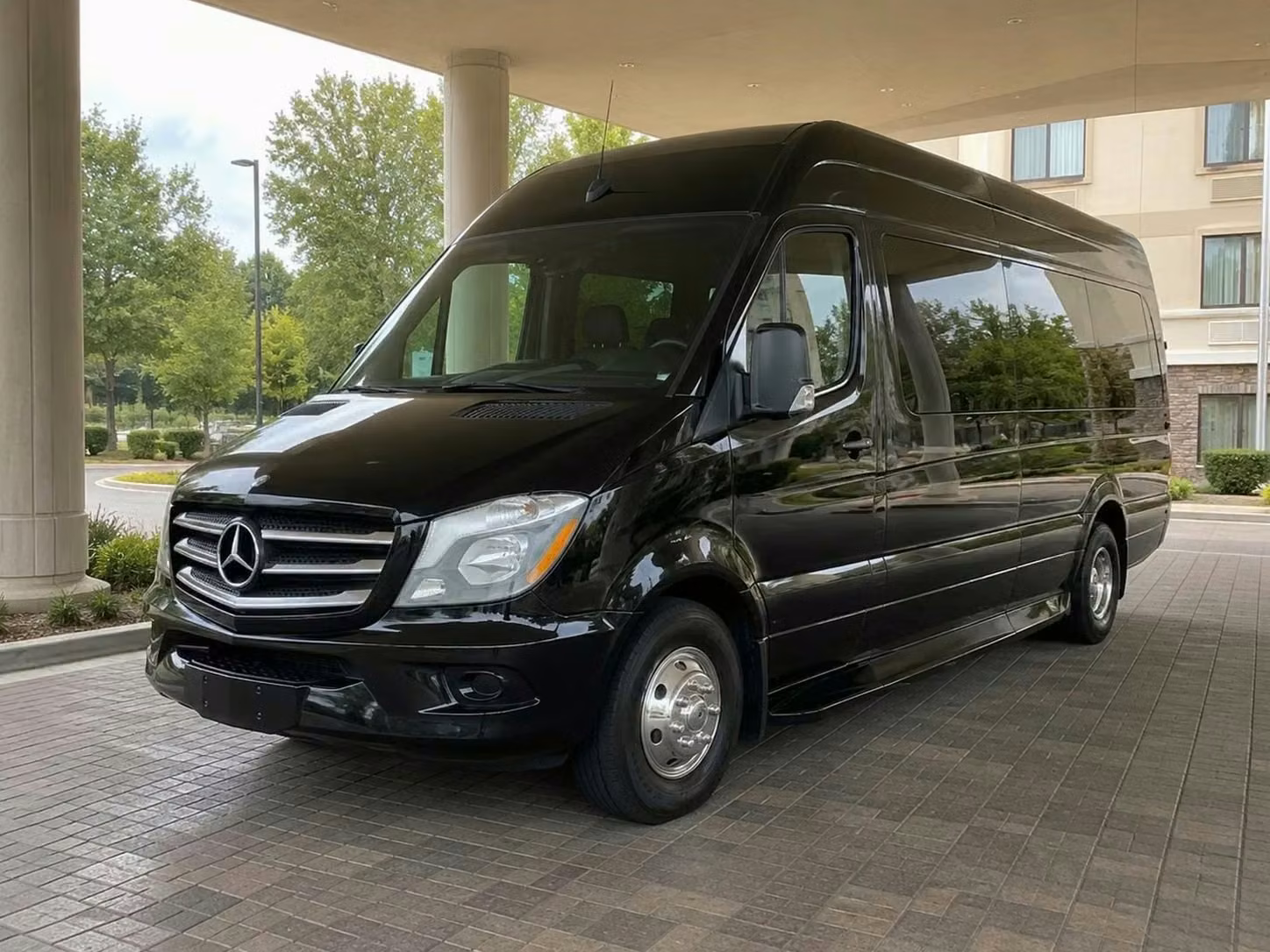 sheboygan sprinter van rental with driver tinted windows